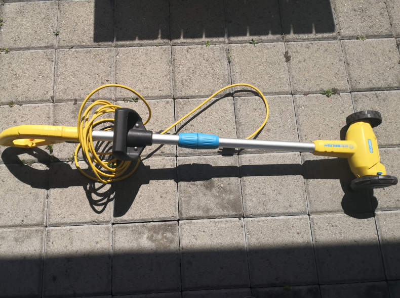 23770 Fugenreiniger WeedBrush