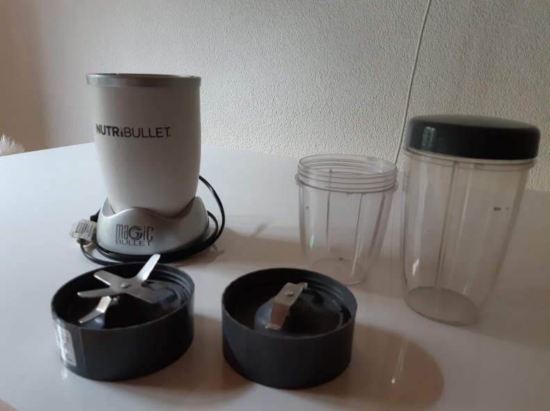 23977 Nutri Bullet Mixer plus set