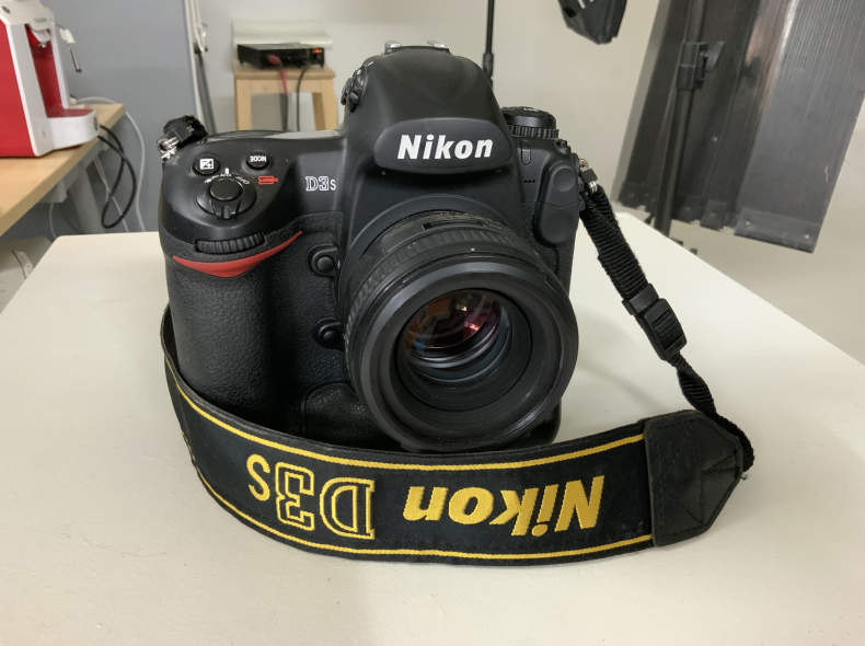 24492 Nikon d3s