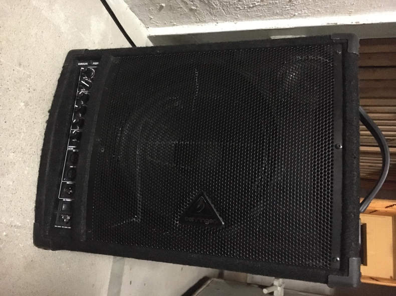 24502 3x Behringer F 1220 Eurolive Box