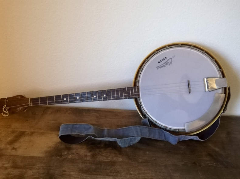 24569 Tenor-Banjo, Typ Marma