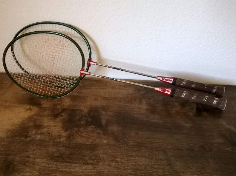 24573 Paar Badminton Rackets