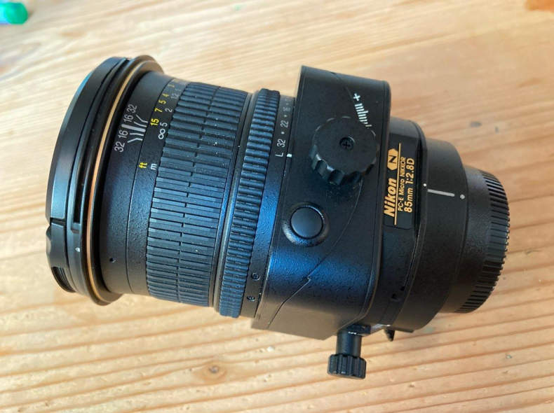 24828 Nikon PC-E 80mm f2.8D