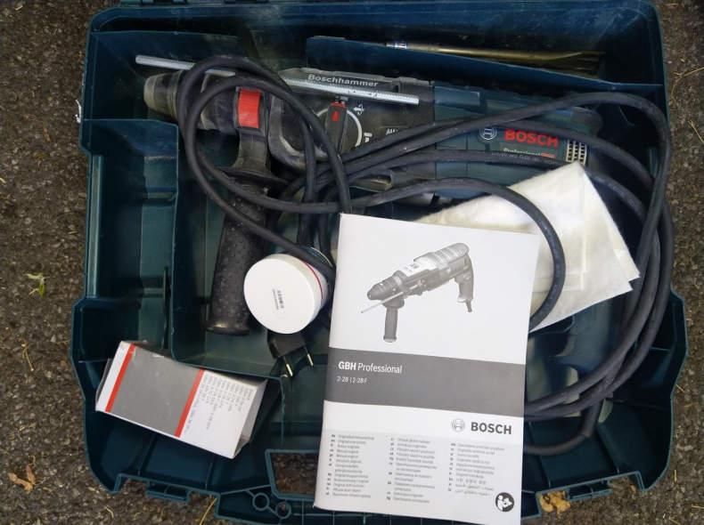 24834 Schlagbohrmaschine Bosch