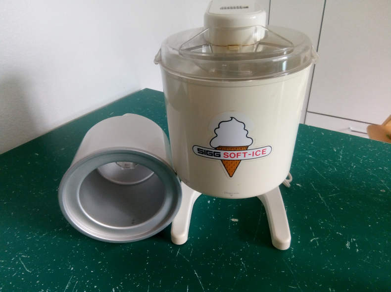 25007 Glacemaschine (Sigg-Softeis)