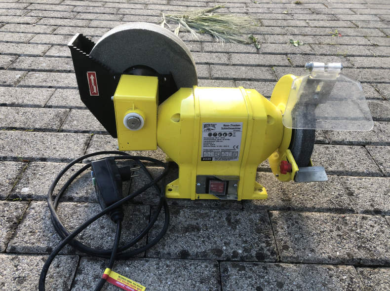 25667 Schleifmaschine
