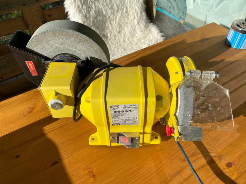 25704 Nass Trocken Schleifer
