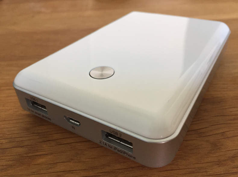 25729 Powerbank (11'000 mAh)