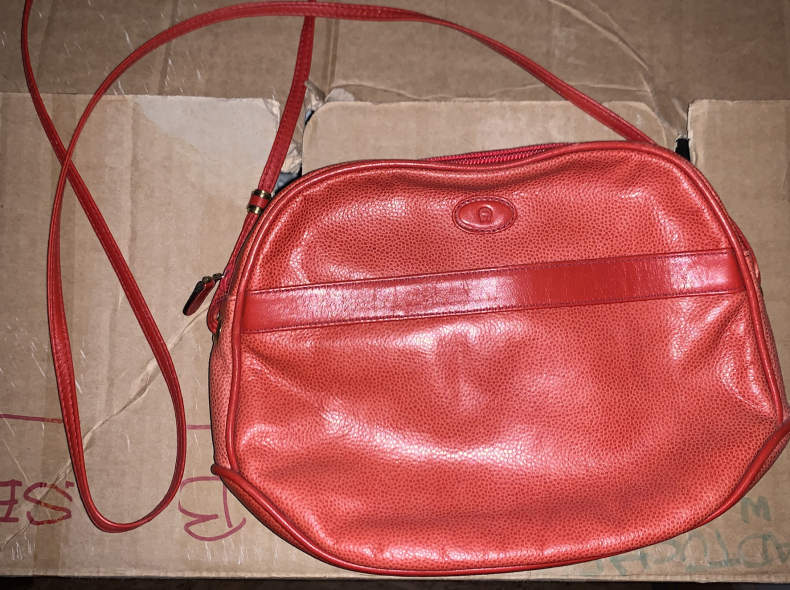 25887 3 verschiedene Desiner Taschen