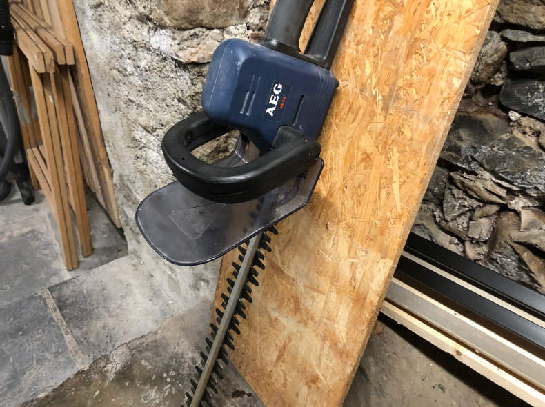 26325 Heckenschere AEG HS50