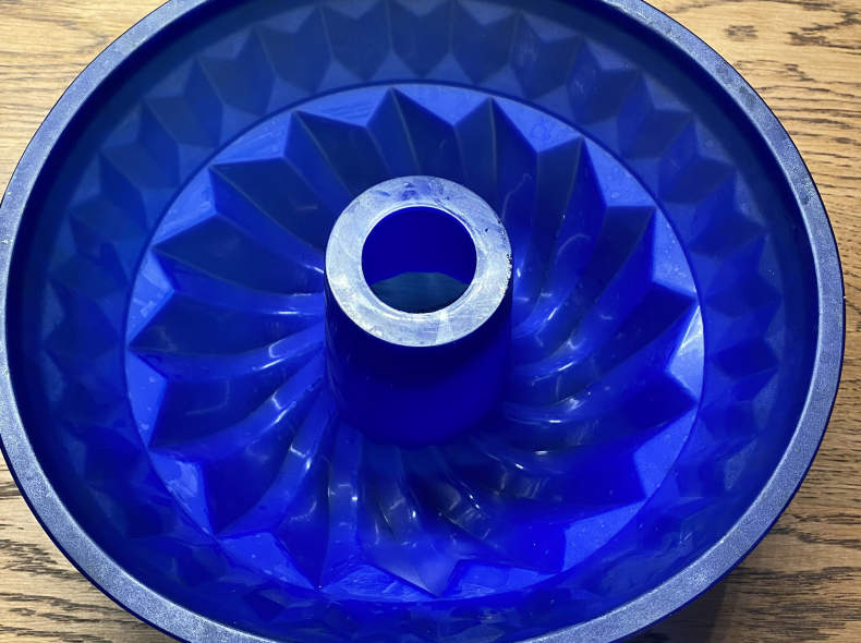 26423 Gugelhupf Form