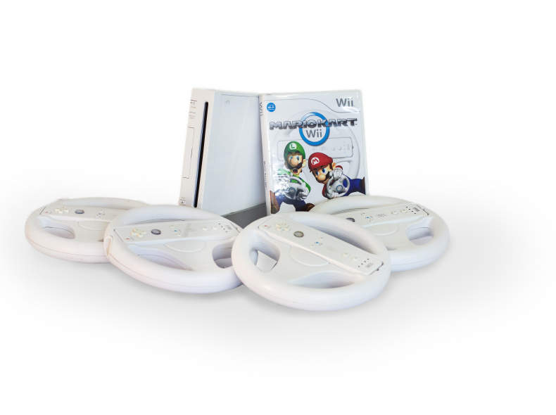 26477 Nintendo Wii mit Mario Kart + Sport