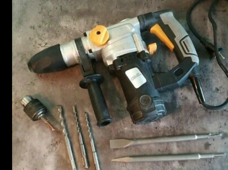 26666 Bohrhammer CMI