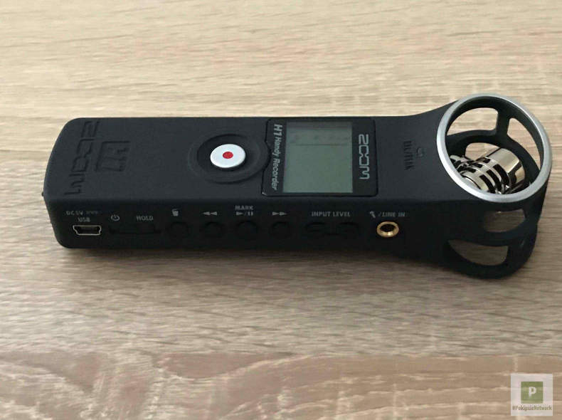 27008 Zoom H1