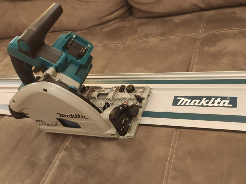 27055 Makita DSP600 Akku Tauchsäge