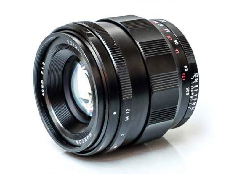27080 Voigtländer 40 mm/1.2 Sony E-Mount