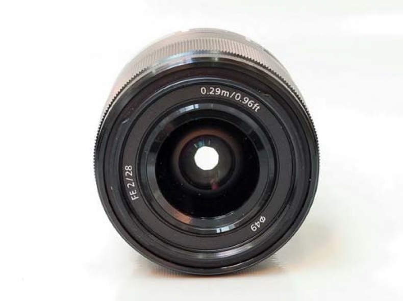 27084 Sony FE 28mm f/2, Full Fr. E-Mount