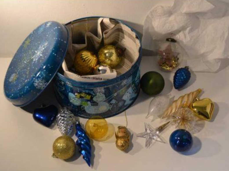27240 Weihnachtskugeln