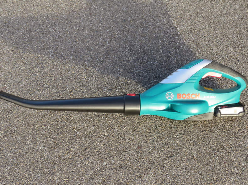 Bosch Akku Laubbläser ALB 18 LI mieten Sharely