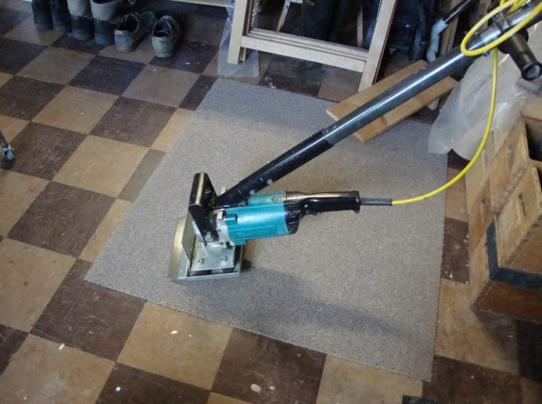 27494 Teppich Stripper