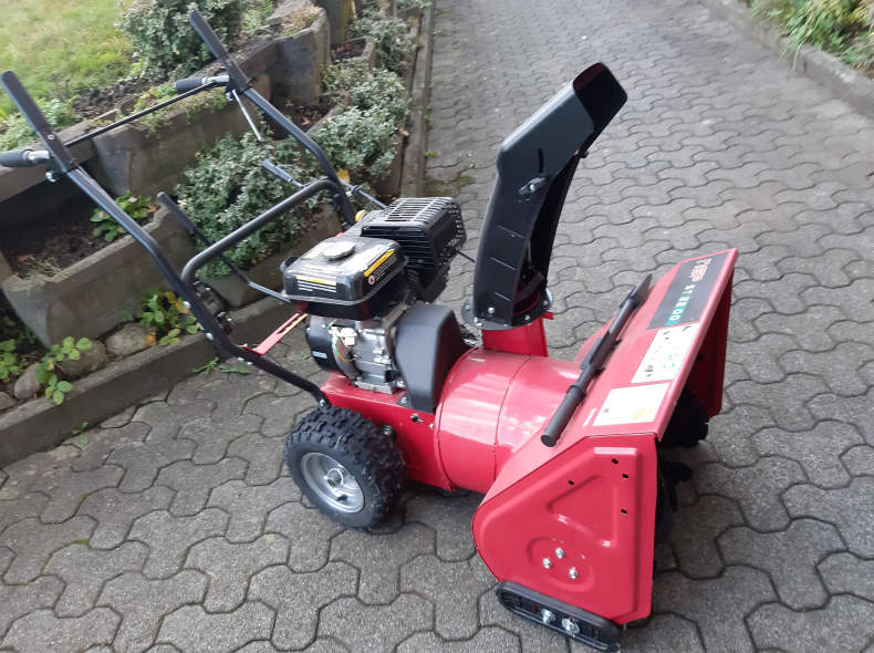 27548 Benzin Schneefräse NGP ST 2200
