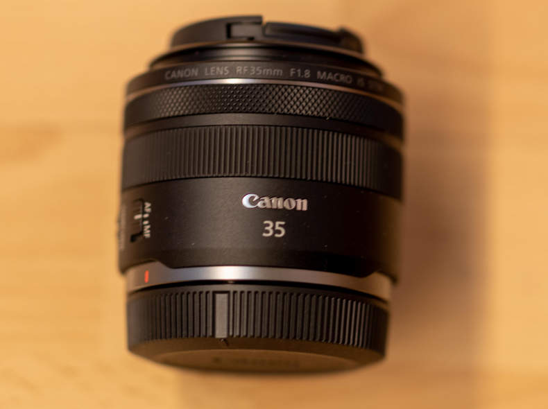 27616 Canon RF 35mm f/1.8 Macro IS STM