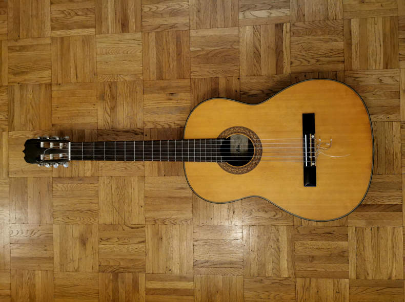 27914 Gitarre