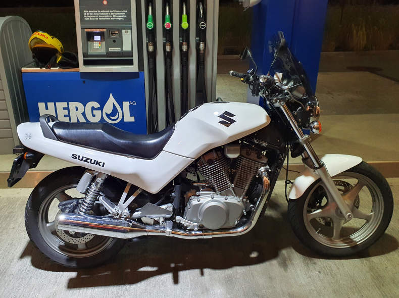 27945 TOP Suzuki VX-800 mit 35kW