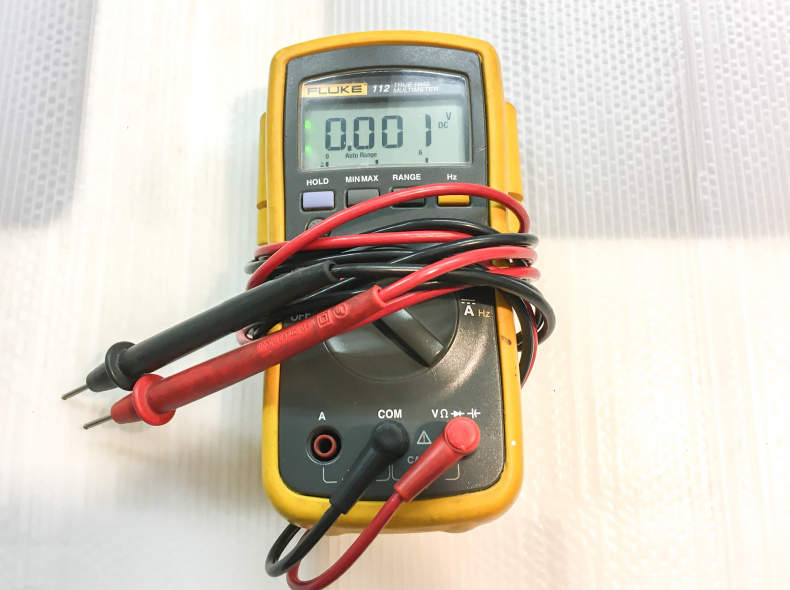 28145 Multimeter Fluke 112