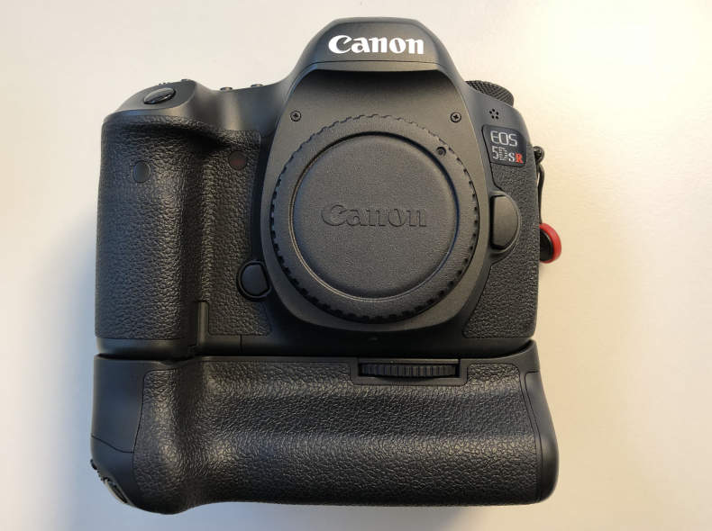 28224 Canon 5DsR inkl. Batteriegriff