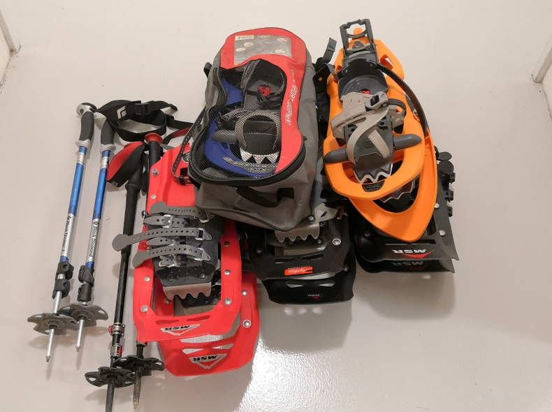 28289 Diverse Schneeschuhe