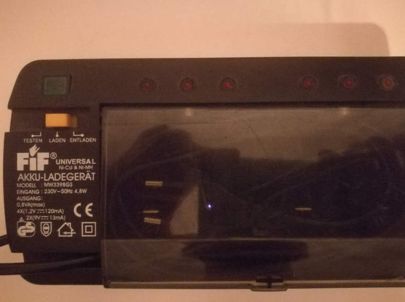 28383 Ladegerät AA,AAA, u.w. Nimh,nicd