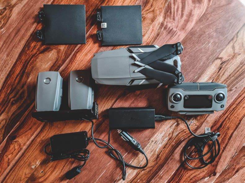 27940 Mavic Pro 2, 3 Akkus und 128 GB SD