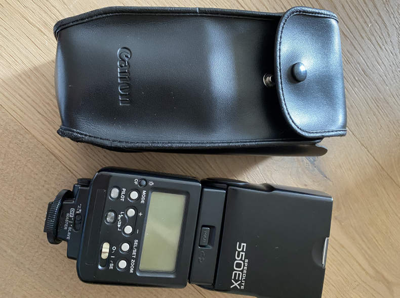 28575 Canon Speedlite 550EX