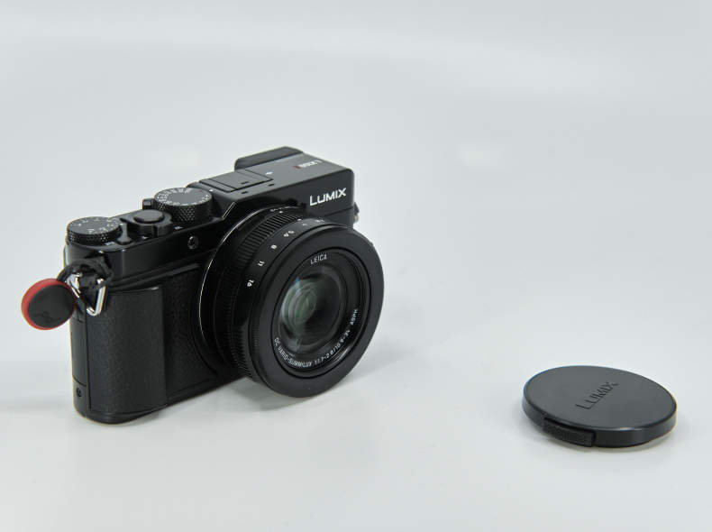 29085 Panasonic Lumix DC LX100 II