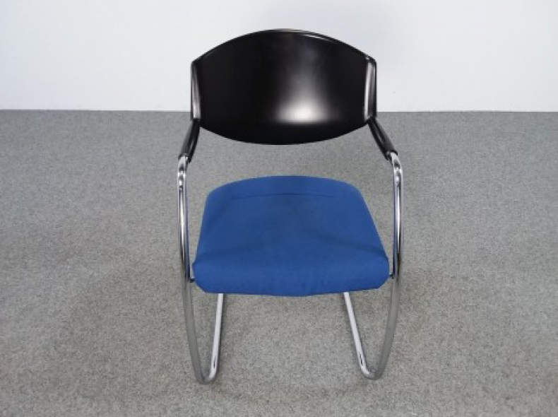 29102 Sitzungsstuhl Giroflex stapelbar