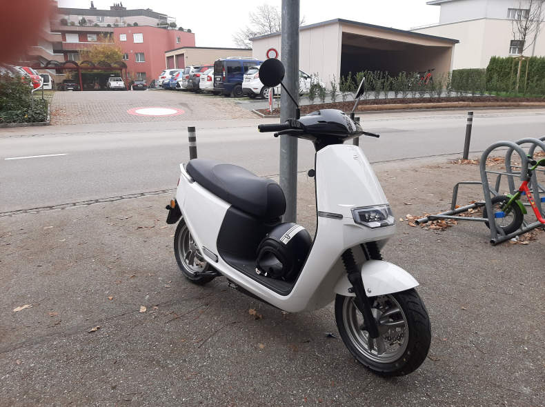 29417 Ecooter E2 Elektro-Roller 45km/h
