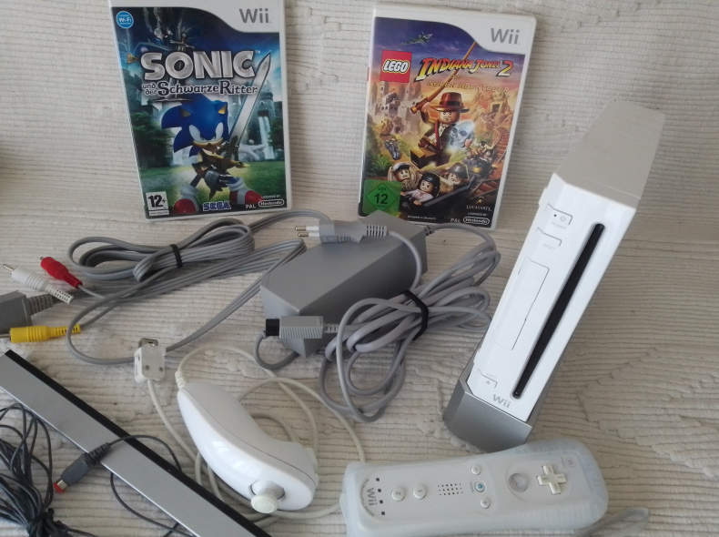 29737 WII konsole - Nintendo