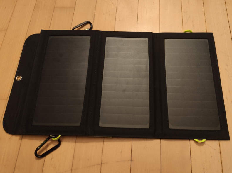 30251 Solar Ladegerät/Powerbank