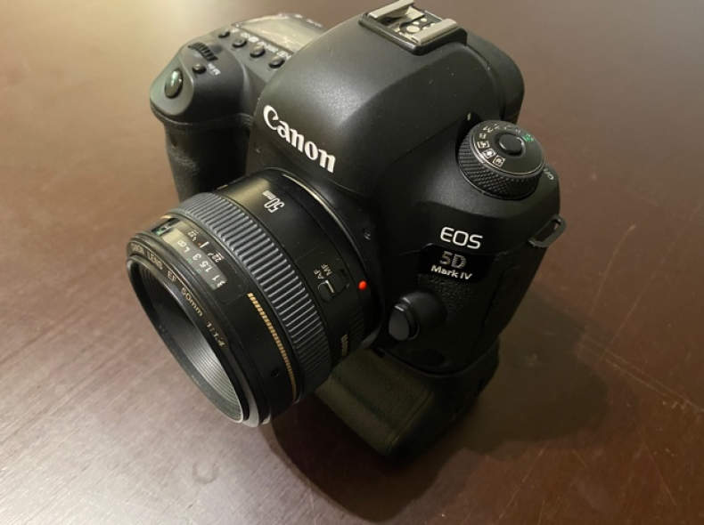 30442 canon 5D Mark IV
