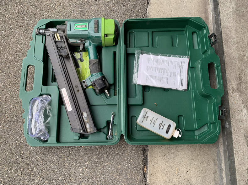 31075 Druckluftnagler