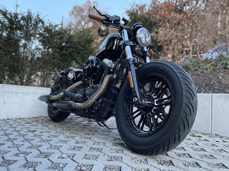 31519 Harley Davidson Sportster 48