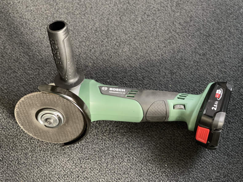 31617 Winkelschleifer / Trennschneider