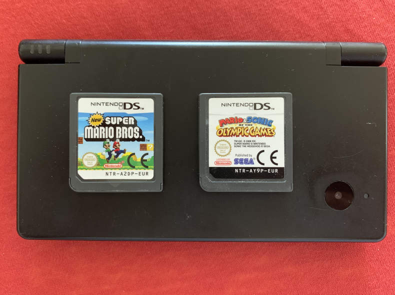 31894 Nintendo Ds
