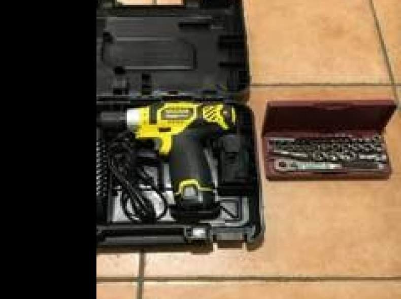 3404 Akkuschrauber 10.8V