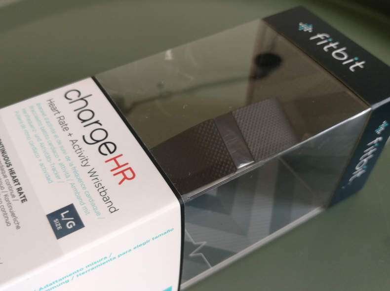 32334 Fitnessarmband Fitbit Charge HR (L)