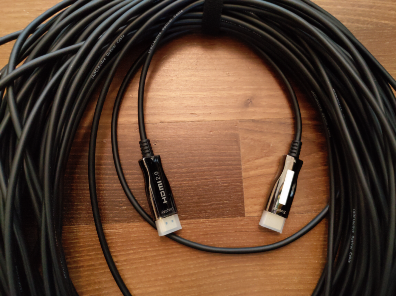 32374 HDMI Kabel 30m Glasfaser