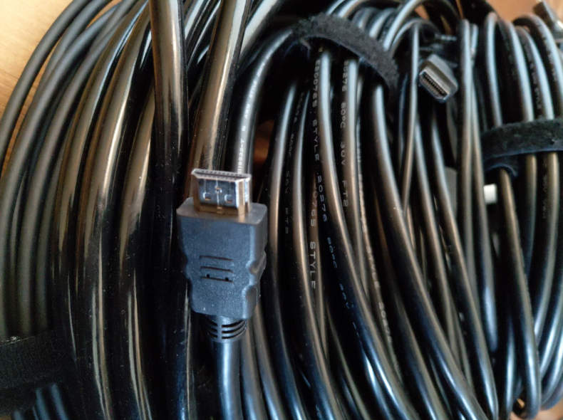 32375 Diverse HDMI Kabel bis 10m