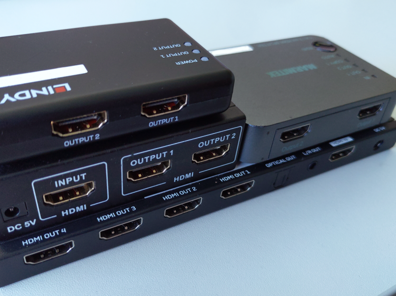 32376 HDMI Splitter