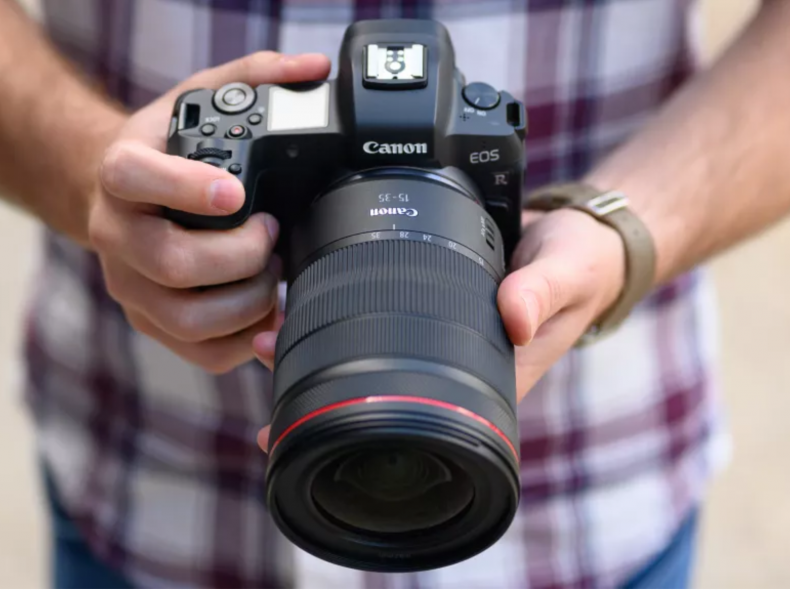 32642 Canon RF 15-35mm f/2.8 IS USM
